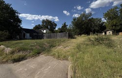 713 E Jefferson Street, Waxahachie, TX 75165