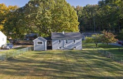 434 Frazier St, Lewisburg, WV 24901
