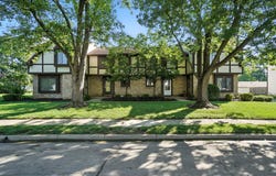 1954 Laramie Drive, Powell, OH 43065
