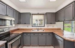 556 Scenic Heights Dr, Cheney, WA 99004