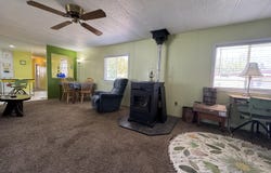 2934 Summers Lane, Klamath Falls, OR 97603