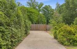 20 Red Oak Ln., Starkville, MS 39759