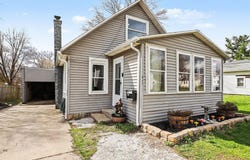 811 9th Street, Three Rivers, MI 49093