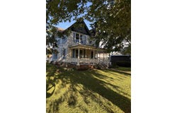 307 N Center Street, Marshalltown, IA 50158