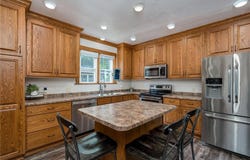 742 2nd Avenue SW, Wells, MN 56097