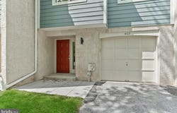 402 S POINT DRIVE, CHADDS FORD, PA 19317