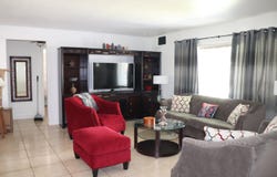 1020 NW 74th Avenue, Margate, FL 33063