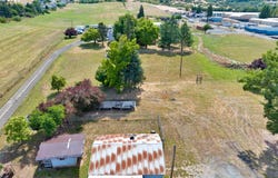 1374 N OLD PACIFIC HWY, Myrtle Creek, OR 97457