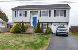 10 Flanders Street, Johnston, RI 02919