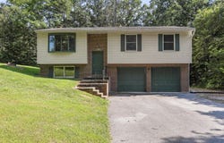 8421 WINDING WAY, WILLIAMSPORT, MD 21795