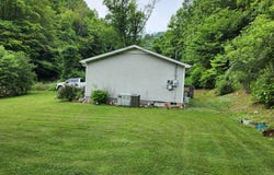 732 Right Fork Billys Branch Road, Manchester, KY 40962