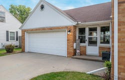 2119 N DIVISION Street, APPLETON, WI 54911