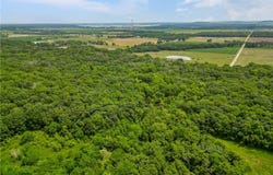 E 2000 Road, Lacygne, KS 66040