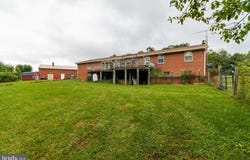 1365 E BLOOMERY PIKE, BLOOMERY, WV 22625