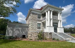 150 Duncan Mansion Drive, Silex, MO 63377