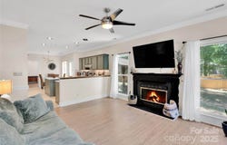 2725 Kirkholm Drive, Matthews, NC 28105