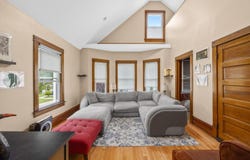 4029 Amelia Avenue, Lyons, IL 60534
