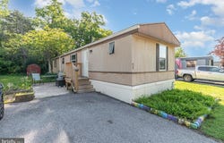 23 HELENA LANE, CARLISLE, PA 17015