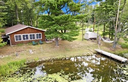 E1953 HOFFMAN Lane, IOLA, WI 54945