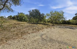871 Political Road, Lockhart, TX 78644