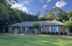 7000 Alhambra Drive, Tallahassee, FL 32317