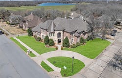 2909 Canyon Creek Drive, Sherman, TX 75092