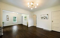 1324 S Emery Avenue, Independence, MO 64055