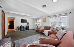 3 Rindone St, Holbrook, MA 02343
