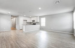 8110 Serro Medina, San Antonio, TX 78252