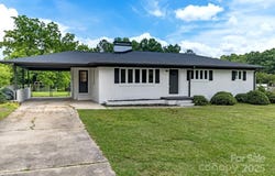 7724 E Holly Grove Road, Thomasville, NC 27360