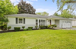 38 Moroa Drive, Irondequoit, NY 14622