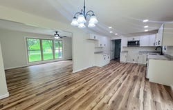 150 N Wardell Street, Uhrichsville, OH 44683