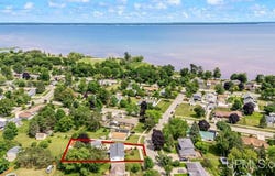 1510 S 17th, Escanaba, MI 49829