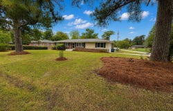 502 Clearbrook Drive, Wilmington, NC 28409