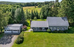 1567 Sheffield Square Road, Sheffield, VT 05866