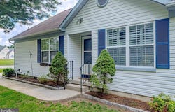 25 GLENVIEW WAY E, GIBBSBORO, NJ 08026