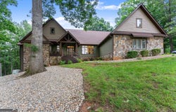 712 Meadow Run, Clarkesville, GA 30523