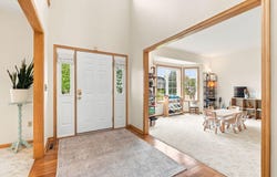 16130 39th Place N, Plymouth, MN 55446