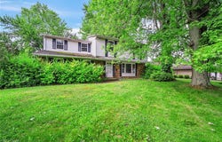 36988 Clearway Drive, Eastlake, OH 44095
