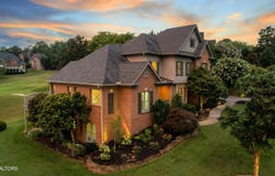 1027 Shadow Brook Drive, Knoxville, TN 37922