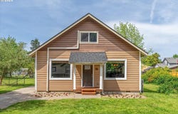 56 SHEAR ST, Castle Rock, WA 98611