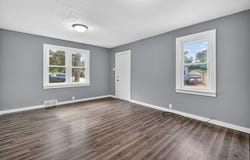 34 E Broadway Street, Colfax, IA 50054