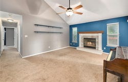1104 N Viking Drive, Independence, MO 64056