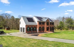 8601 PAPS PARKWAY, LA PLATA, MD 20646