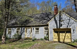 98 Hogs Back Road, Oxford, CT 06478