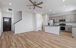 20605b Haygrazer WAY, Pflugerville, TX 78660