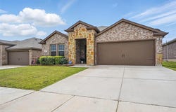 908 Euston Street, Denton, TX 76209
