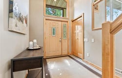 2270 Manning Trail N, Lake Elmo, MN 55042