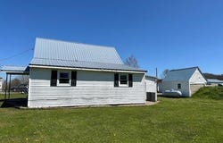 1352 Randolph Drive, Beverly, WV 26253