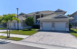 238 INDIES Drive E, Naples, FL 34114